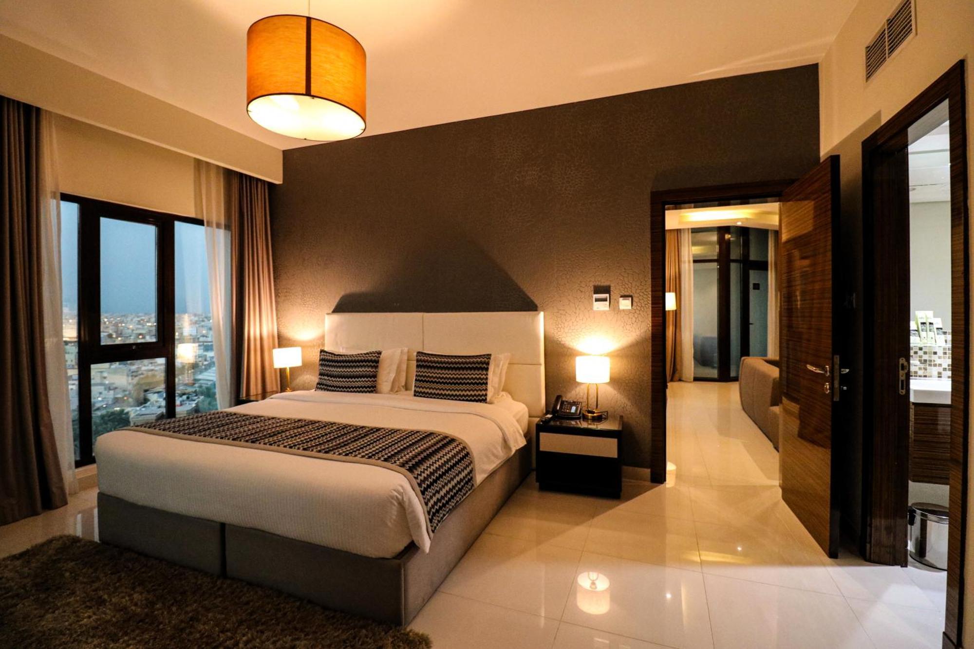 Lagoona Luxury And Resort