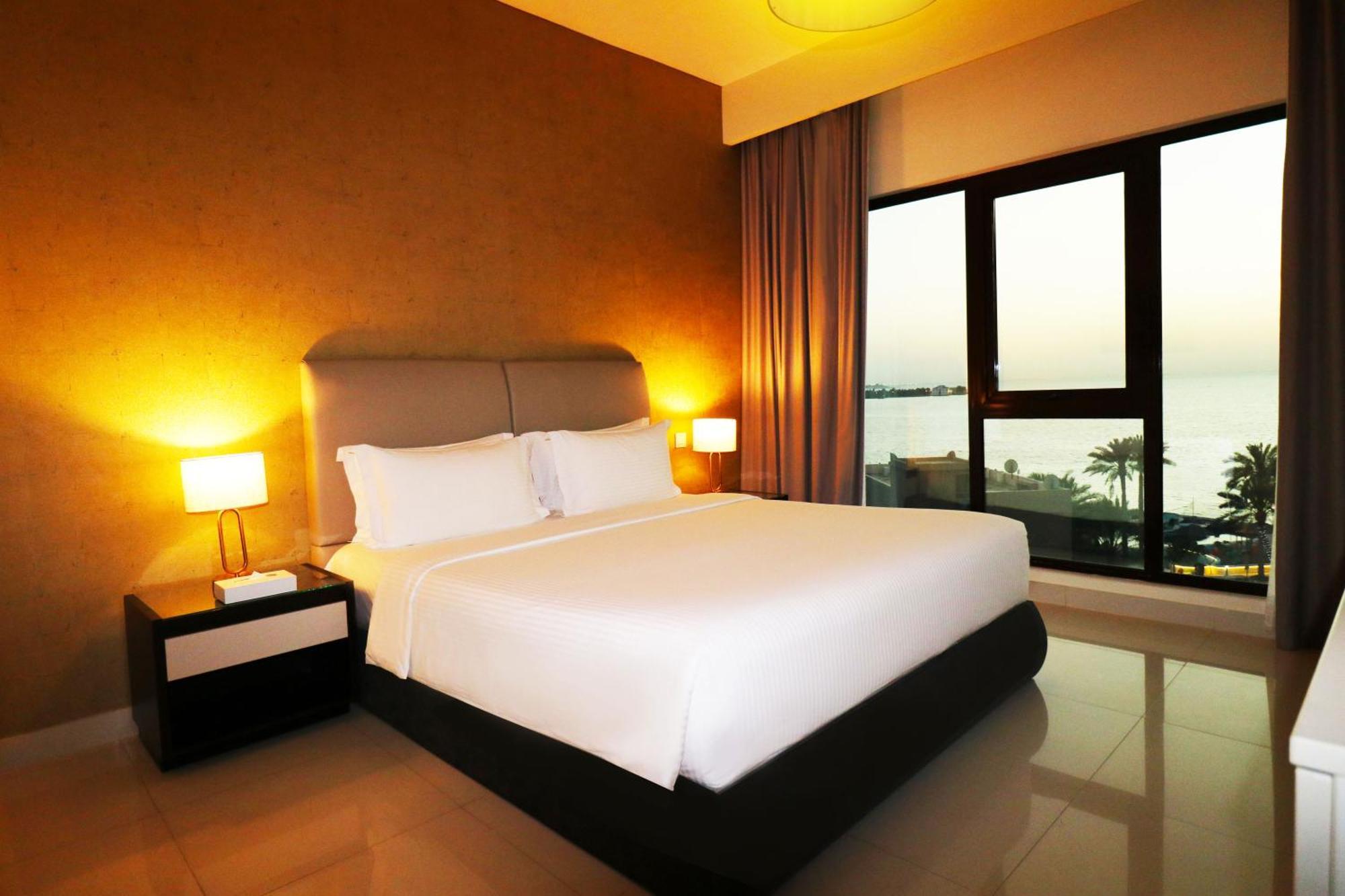 Lagoona Luxury And Manama