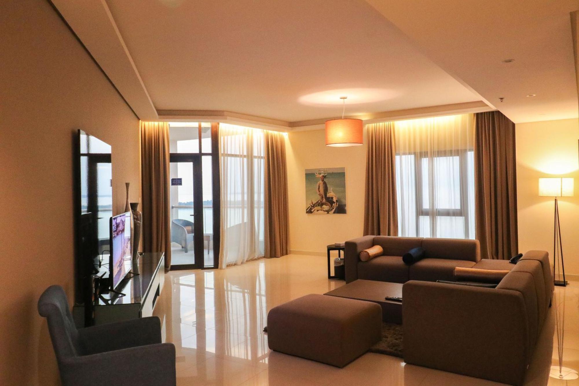 Lagoona Luxury And